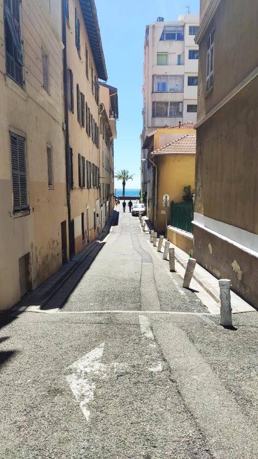 Joli - Promenade Des - Acces Nizza